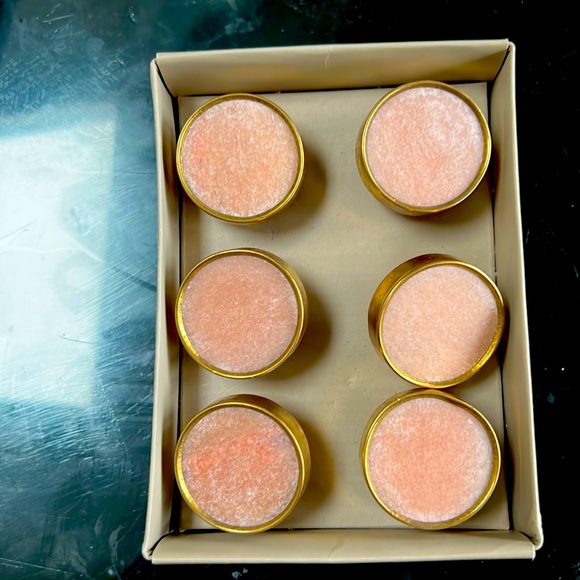Other - Set of 6 Pink/gold knobs